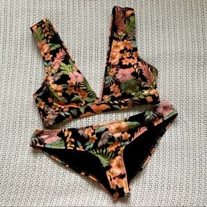 Body Glove floral bikini set (2 piece)
